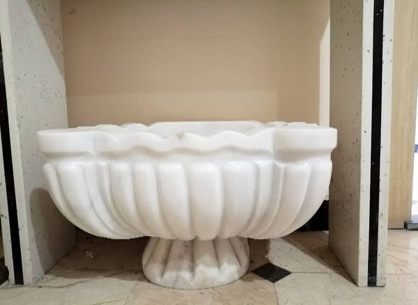 Dekorlu  Beyaz Kurna