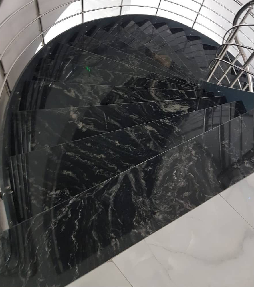 Forest Black Granit Basamak Takımı