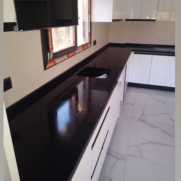 Star Galaxy Kendi Taşından Evyeli Mutfak Tezgahı